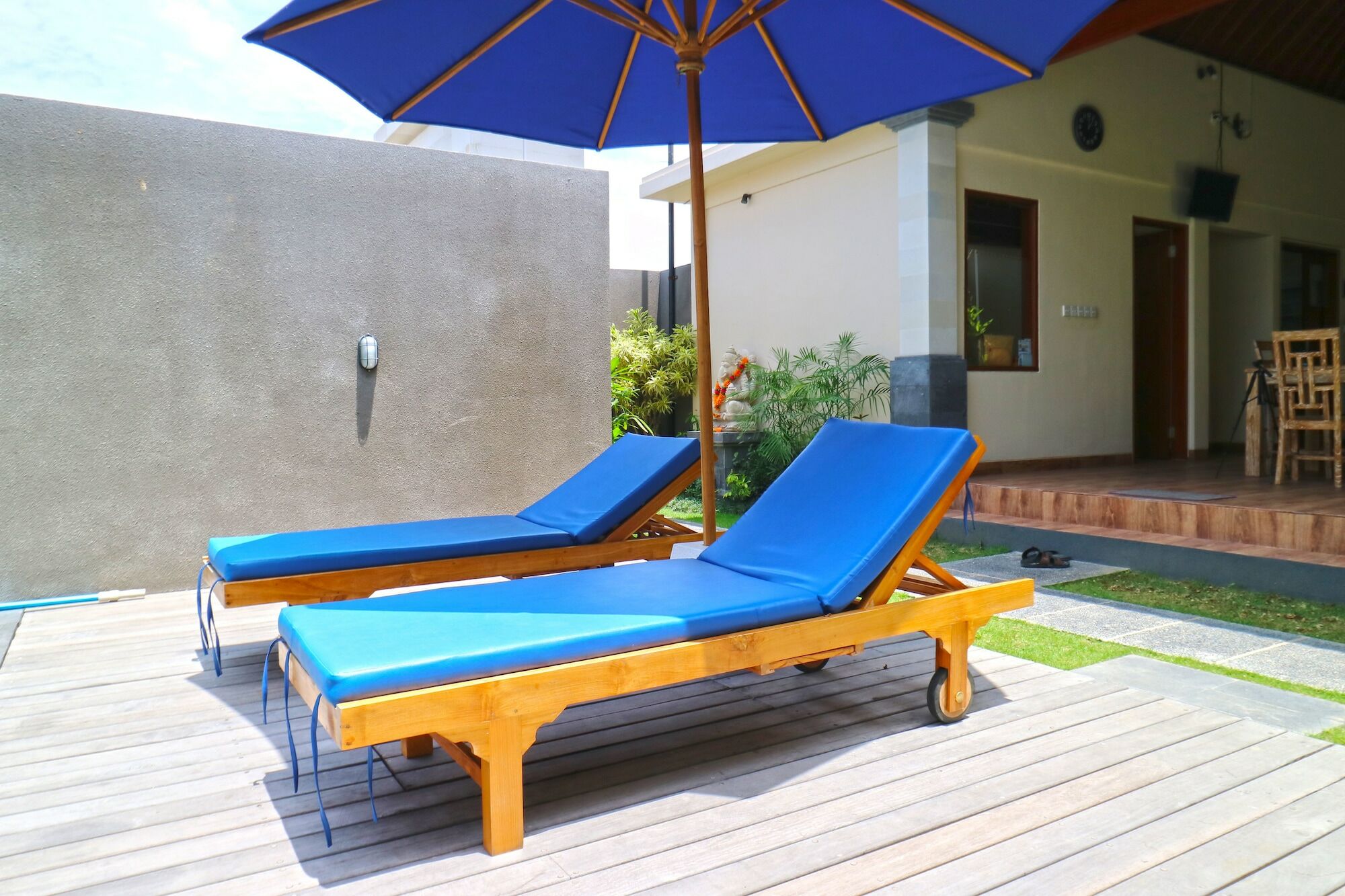 Lotus Bali Guest House Canggu Exteriér fotografie